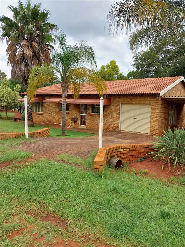 Commercial Property for Sale in Rustenburg Rural North West